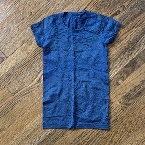 Lululemon swiftly tee